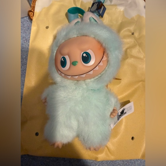 Pop Mart Labubu THE MONSTERS Pin for Love Series A-M Vinyl Plush Pendant 'I’ - Picture 5 of 8